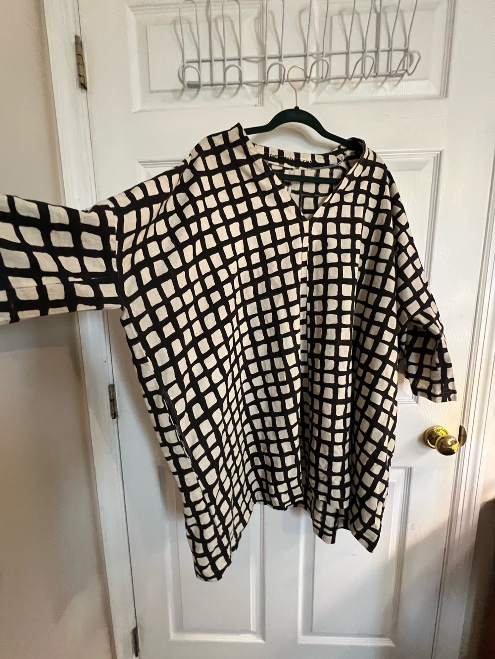 Happy French Gang tunic dress - Picture 2 of 5